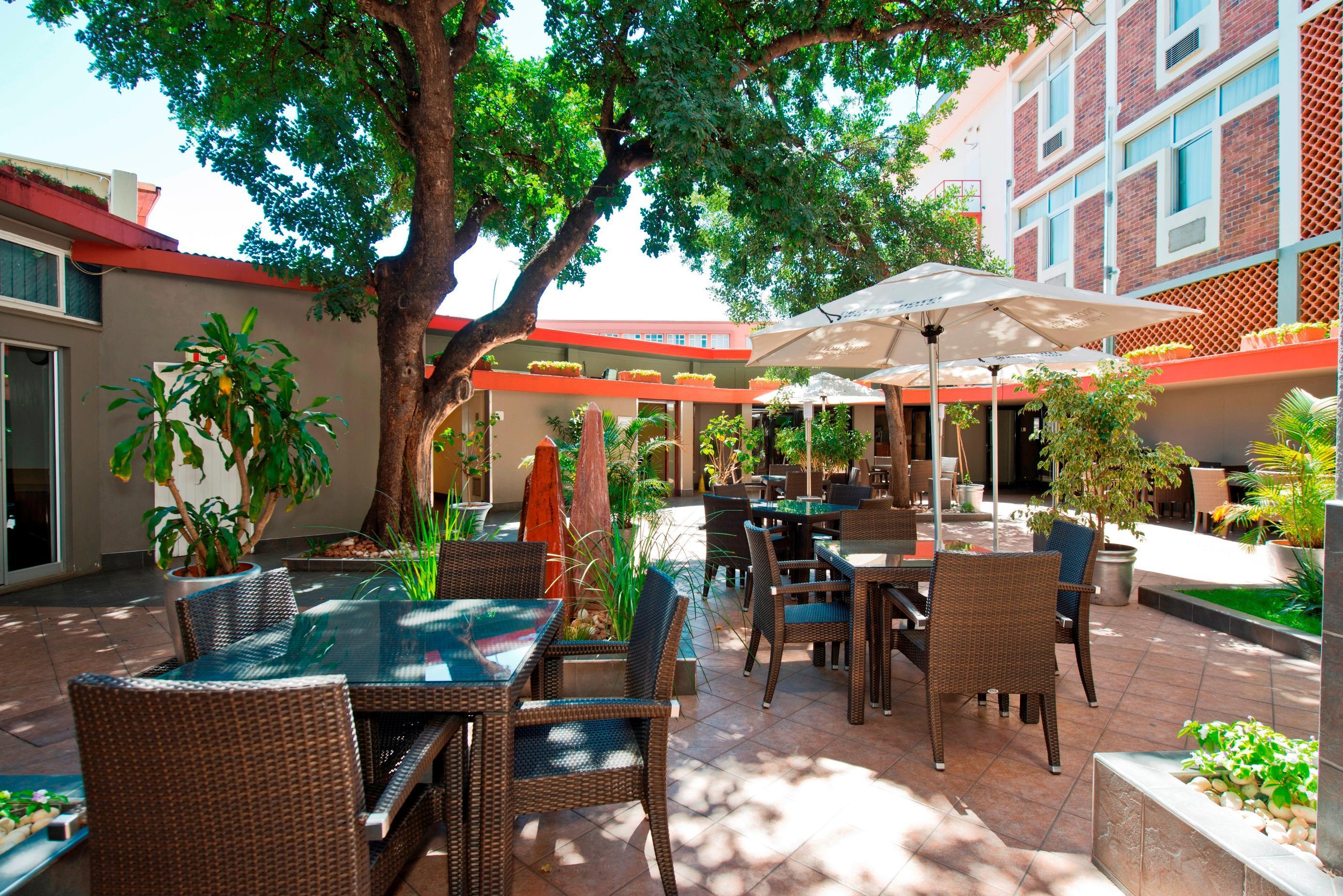 Hotel Thuringerhof Windhoek Ngoại thất bức ảnh