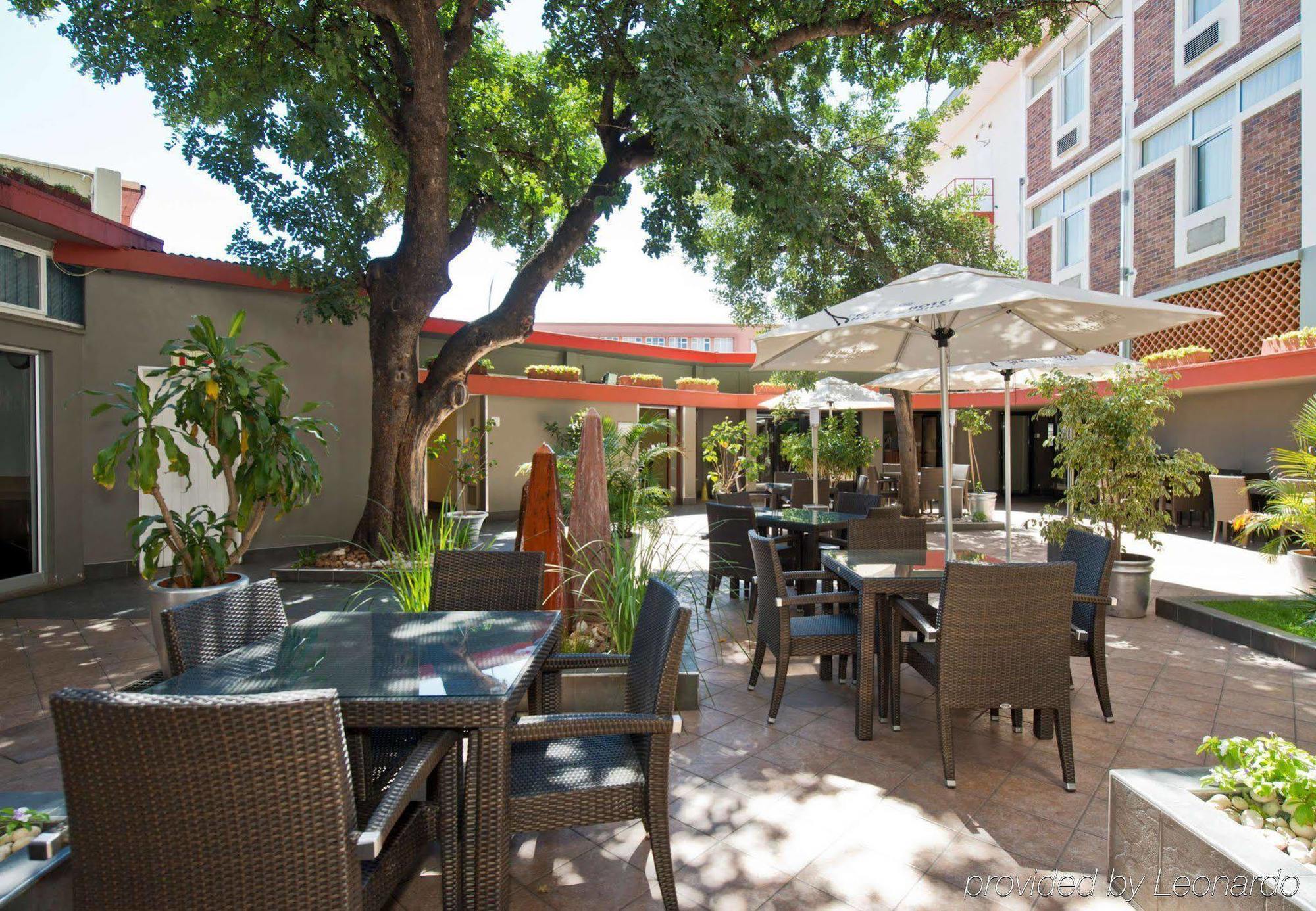 Hotel Thuringerhof Windhoek Ngoại thất bức ảnh