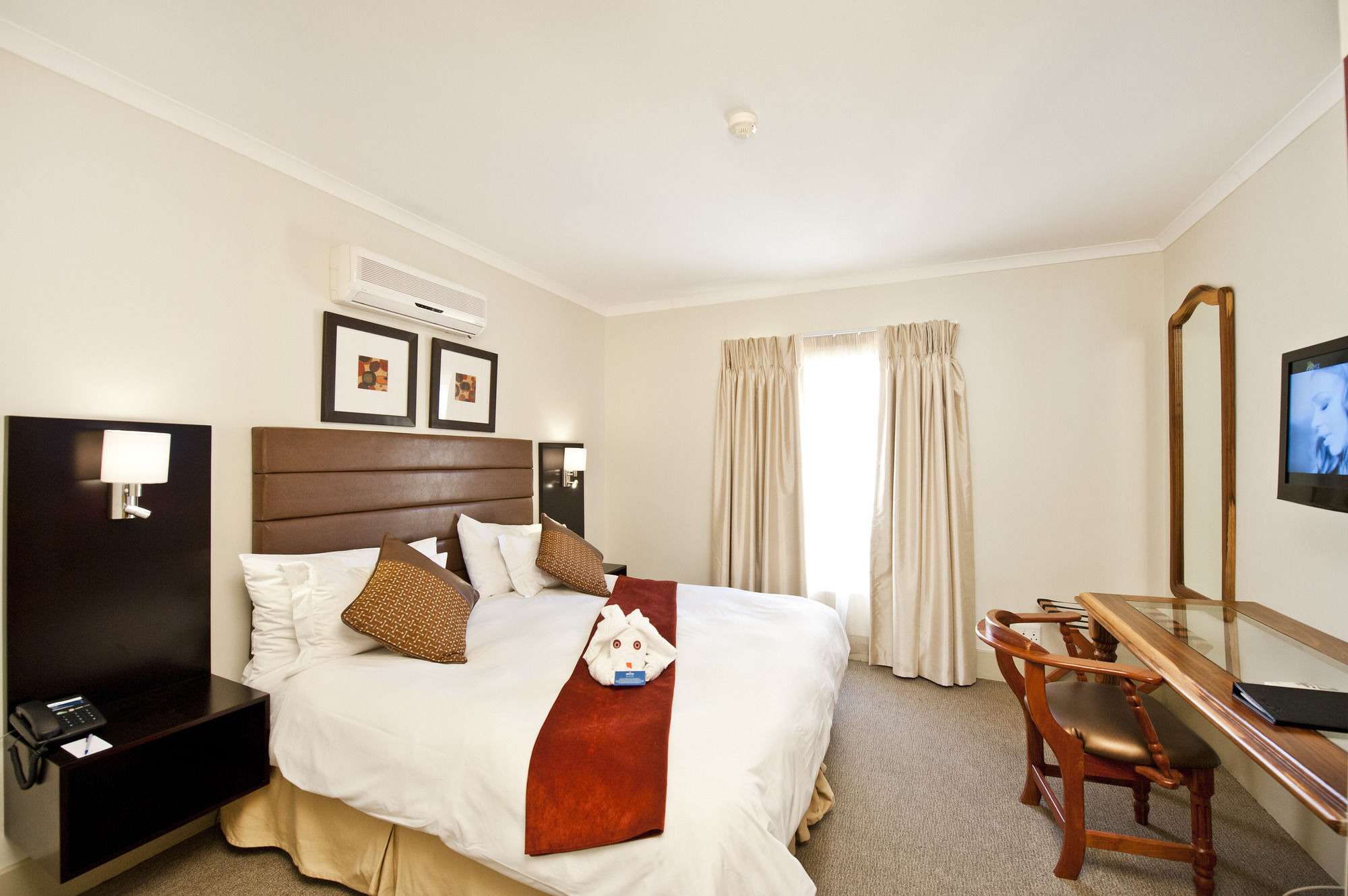 Hotel Thuringerhof Windhoek Ngoại thất bức ảnh