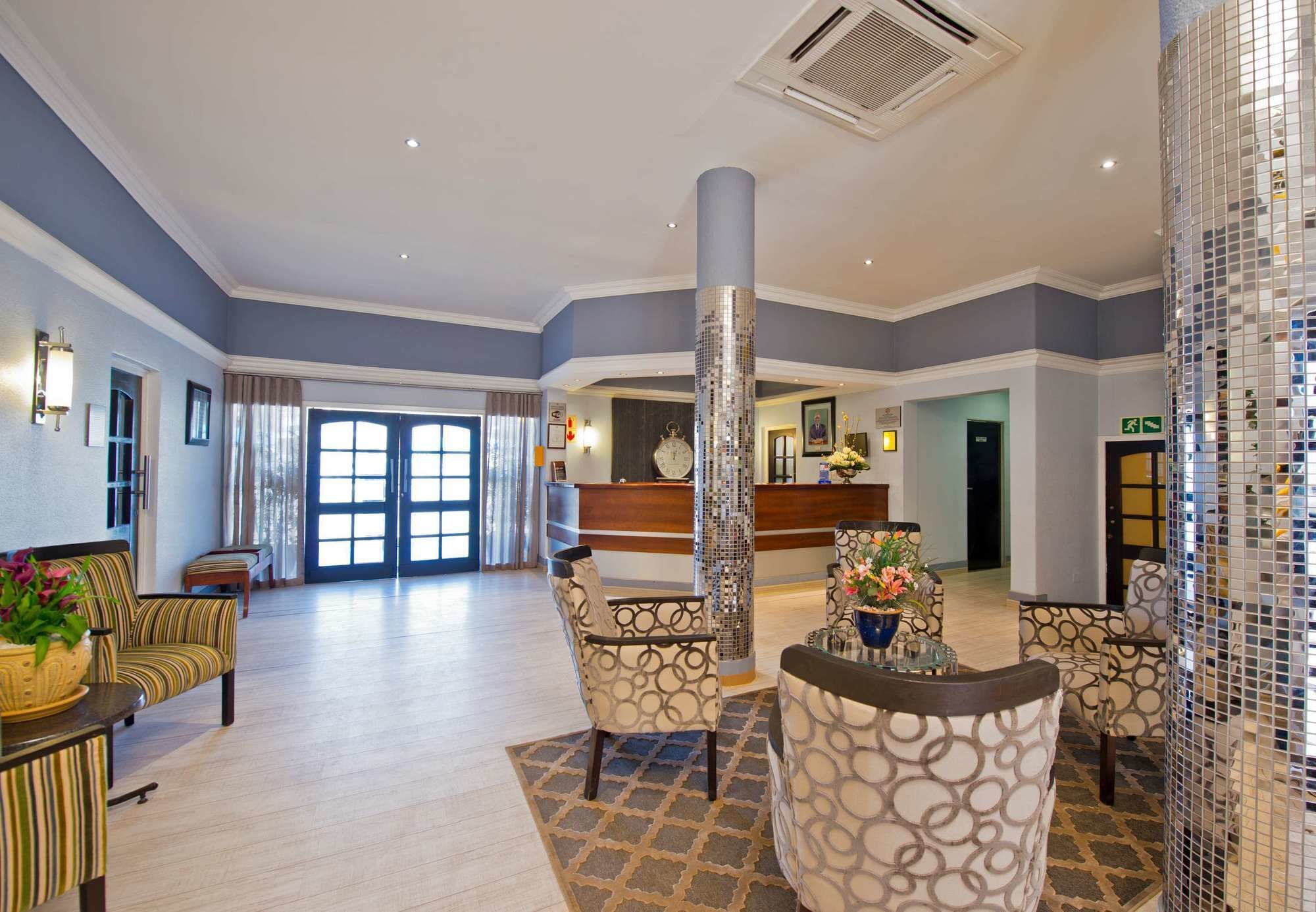 Hotel Thuringerhof Windhoek Ngoại thất bức ảnh